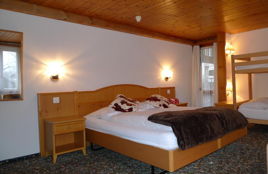 Hotel Oberland Лаутербрунен Стая снимка